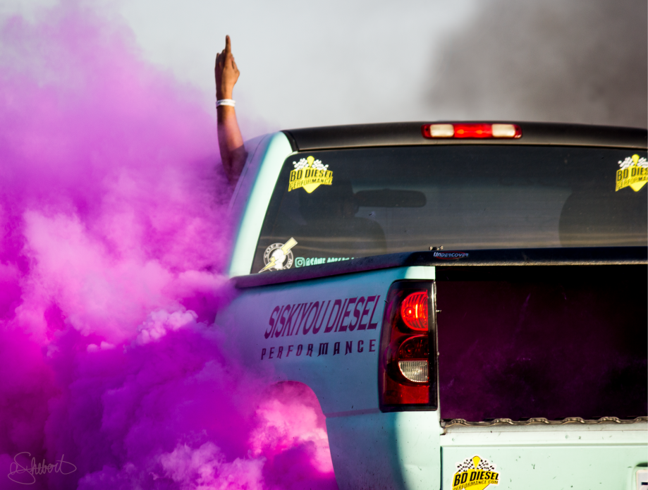 Click image for larger version

Name:	allie_pink smoke frick yeah-1.png
Views:	1
Size:	794.7 KB
ID:	5350